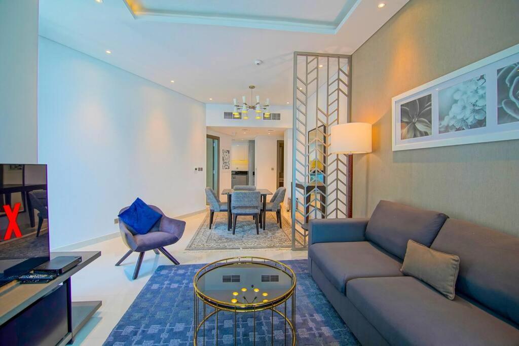 Luxury Hotel Apartment With A Canal View Дубай Екстер'єр фото